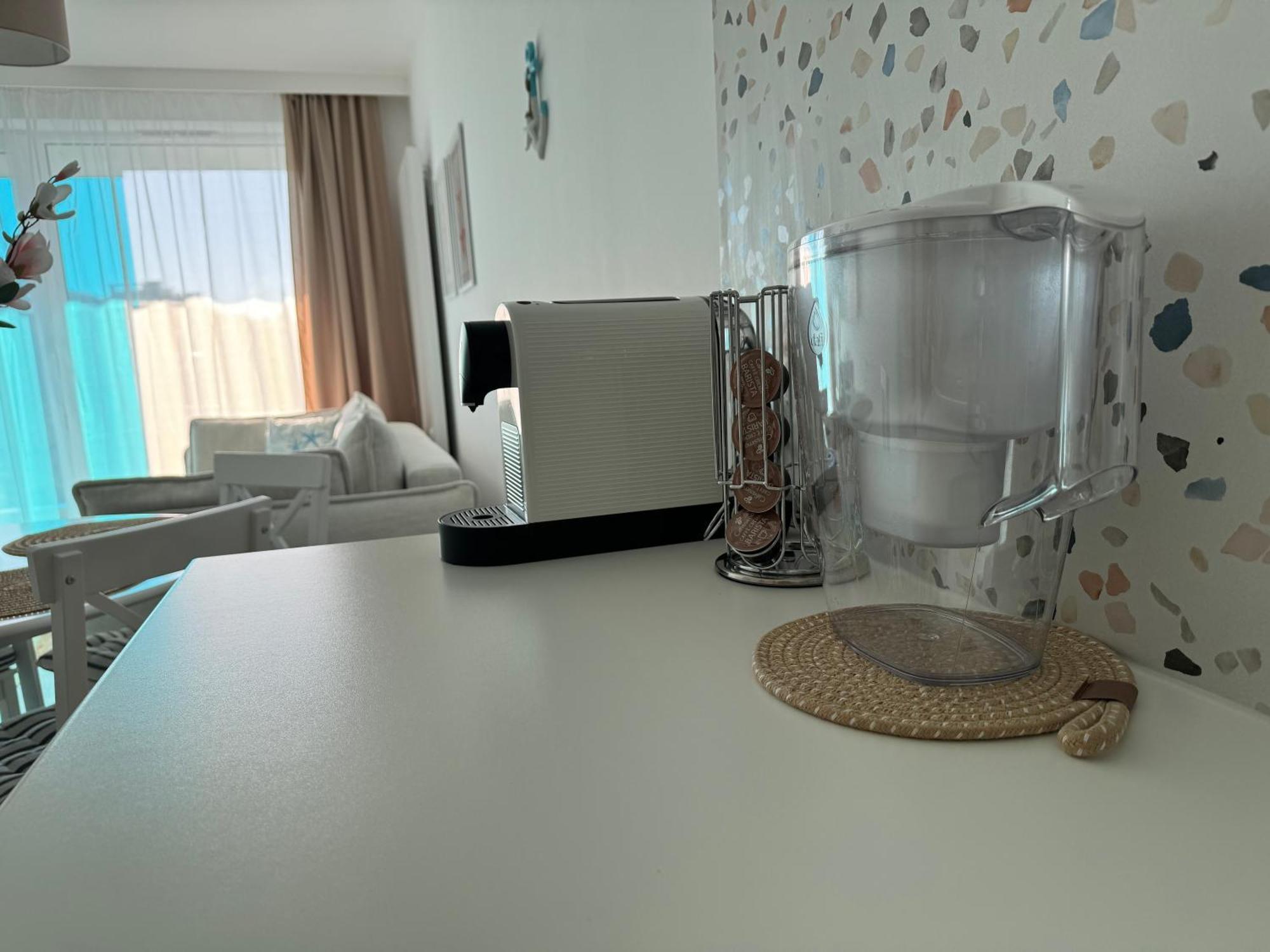 4Summer Kolobrzeg Apartamenty White Blue Sauna & Fitness & Parking 100 Metrow Do Pieknej Szerokiej Piaszczystej Plazy, Wspanialy Widok Z Duzego Tarasu! 100 Meter Zu Einem Schoenen Breiten Sandstrand, Herrliche Aussicht Von Einer Grossen Terrasse! 外观 照片