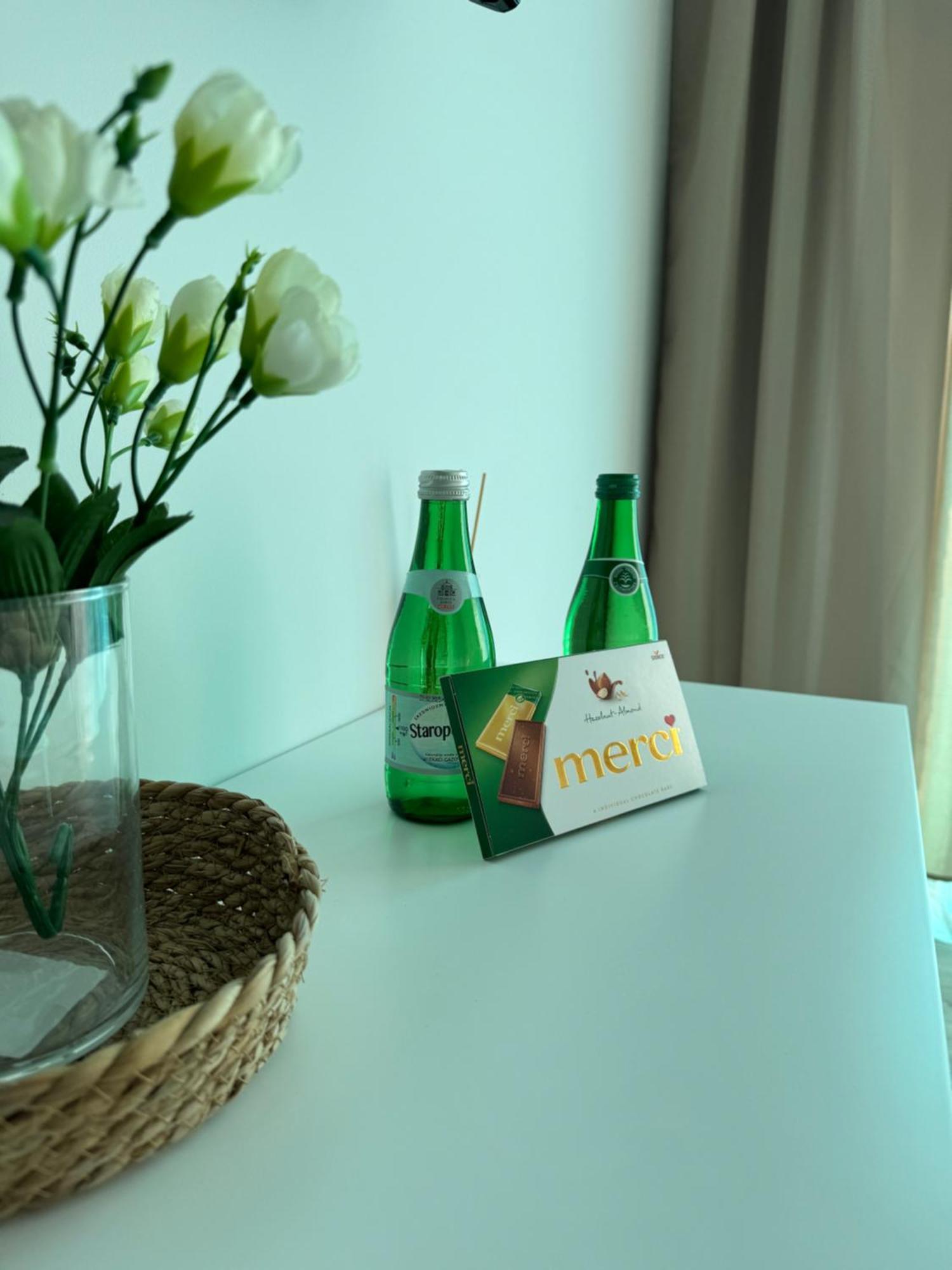 4Summer Kolobrzeg Apartamenty White Blue Sauna & Fitness & Parking 100 Metrow Do Pieknej Szerokiej Piaszczystej Plazy, Wspanialy Widok Z Duzego Tarasu! 100 Meter Zu Einem Schoenen Breiten Sandstrand, Herrliche Aussicht Von Einer Grossen Terrasse! 外观 照片