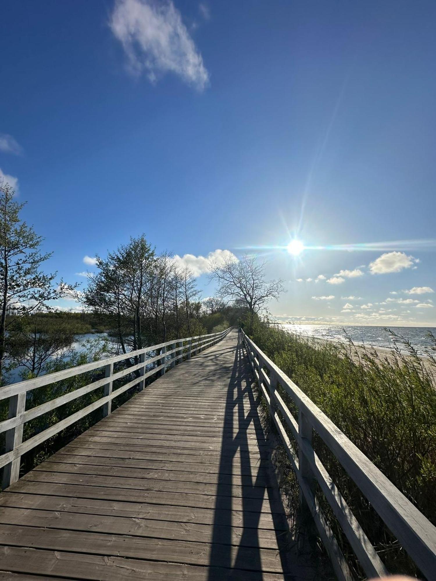 4Summer Kolobrzeg Apartamenty White Blue Sauna & Fitness & Parking 100 Metrow Do Pieknej Szerokiej Piaszczystej Plazy, Wspanialy Widok Z Duzego Tarasu! 100 Meter Zu Einem Schoenen Breiten Sandstrand, Herrliche Aussicht Von Einer Grossen Terrasse! 外观 照片