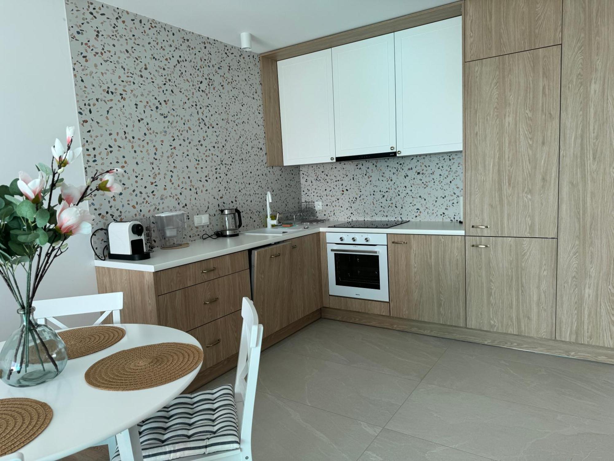 4Summer Kolobrzeg Apartamenty White Blue Sauna & Fitness & Parking 100 Metrow Do Pieknej Szerokiej Piaszczystej Plazy, Wspanialy Widok Z Duzego Tarasu! 100 Meter Zu Einem Schoenen Breiten Sandstrand, Herrliche Aussicht Von Einer Grossen Terrasse! 外观 照片