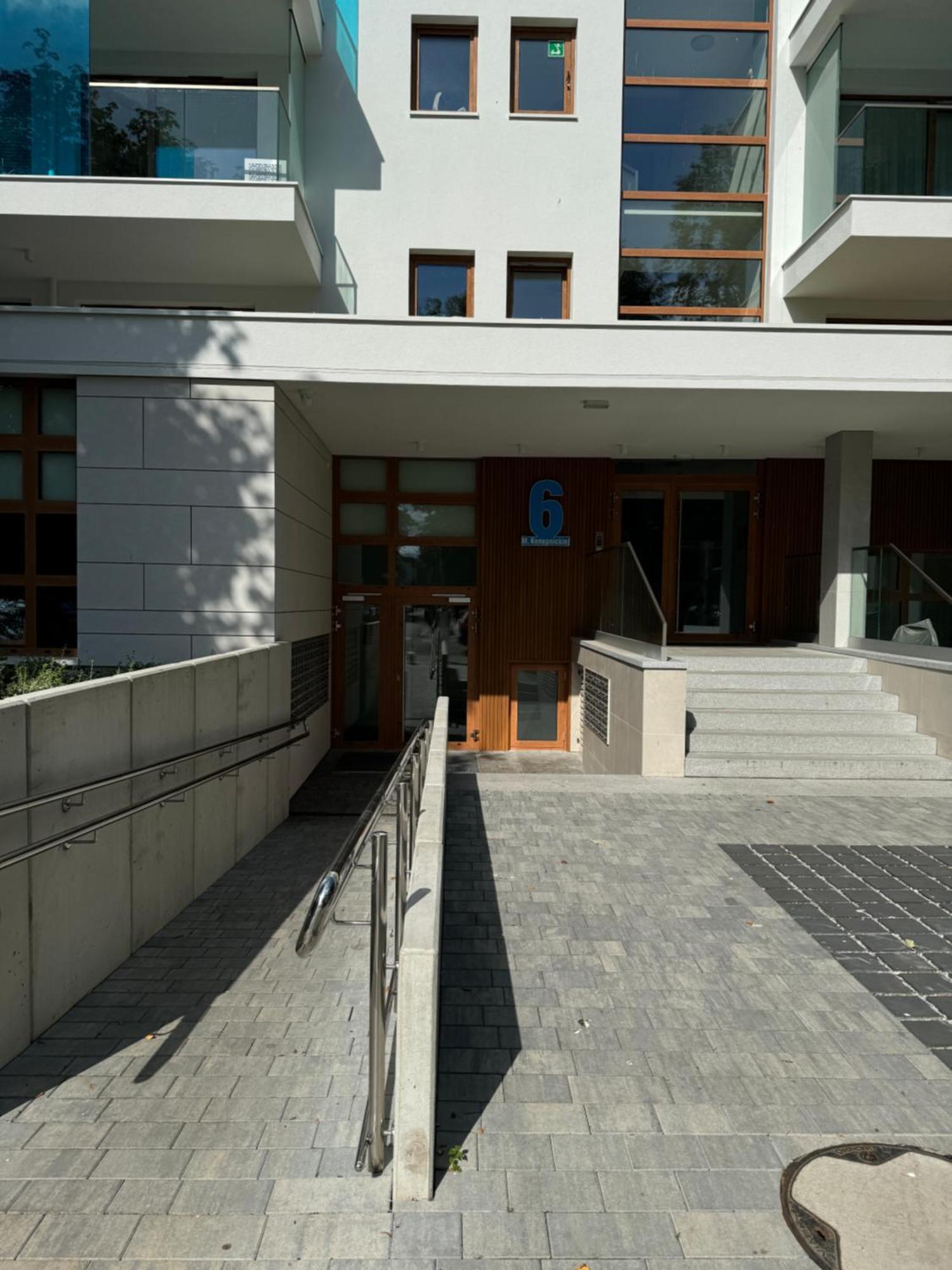 4Summer Kolobrzeg Apartamenty White Blue Sauna & Fitness & Parking 100 Metrow Do Pieknej Szerokiej Piaszczystej Plazy, Wspanialy Widok Z Duzego Tarasu! 100 Meter Zu Einem Schoenen Breiten Sandstrand, Herrliche Aussicht Von Einer Grossen Terrasse! 外观 照片