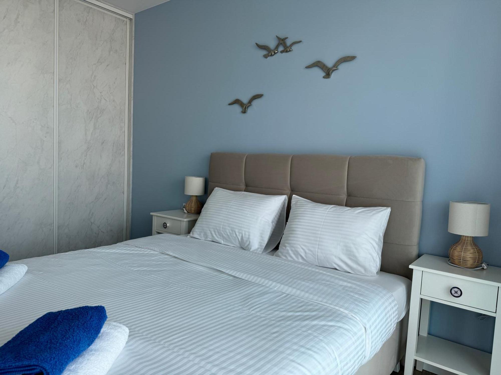 4Summer Kolobrzeg Apartamenty White Blue Sauna & Fitness & Parking 100 Metrow Do Pieknej Szerokiej Piaszczystej Plazy, Wspanialy Widok Z Duzego Tarasu! 100 Meter Zu Einem Schoenen Breiten Sandstrand, Herrliche Aussicht Von Einer Grossen Terrasse! 外观 照片